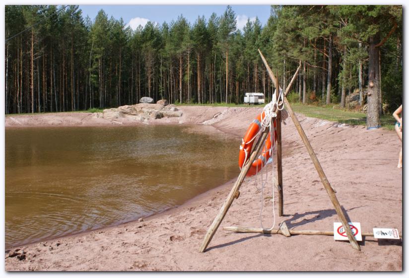 802x537 pixels (89K)